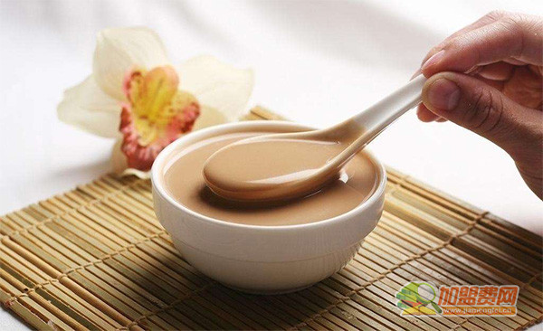 转角奶茶加盟