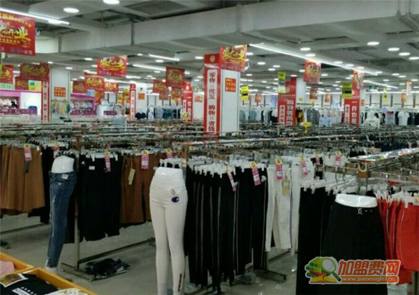 火狐狸服装加盟