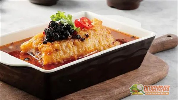 酥先生烤鱼饭加盟