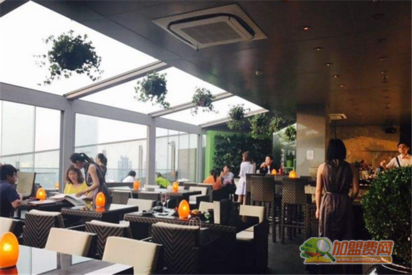 Flair顶层餐厅酒吧加盟怎么样 Flair顶层餐厅酒吧加盟费有哪些